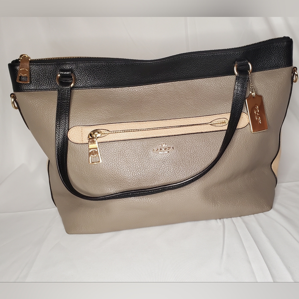 Coach Tyler Tote in Colorblock pebbled leather (F57210) - Picture 3 of 10